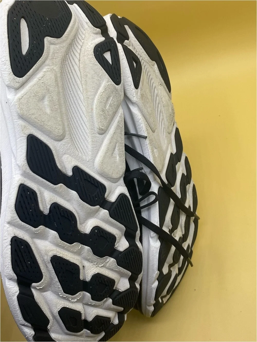 HOKA Clifton 9 in black and white